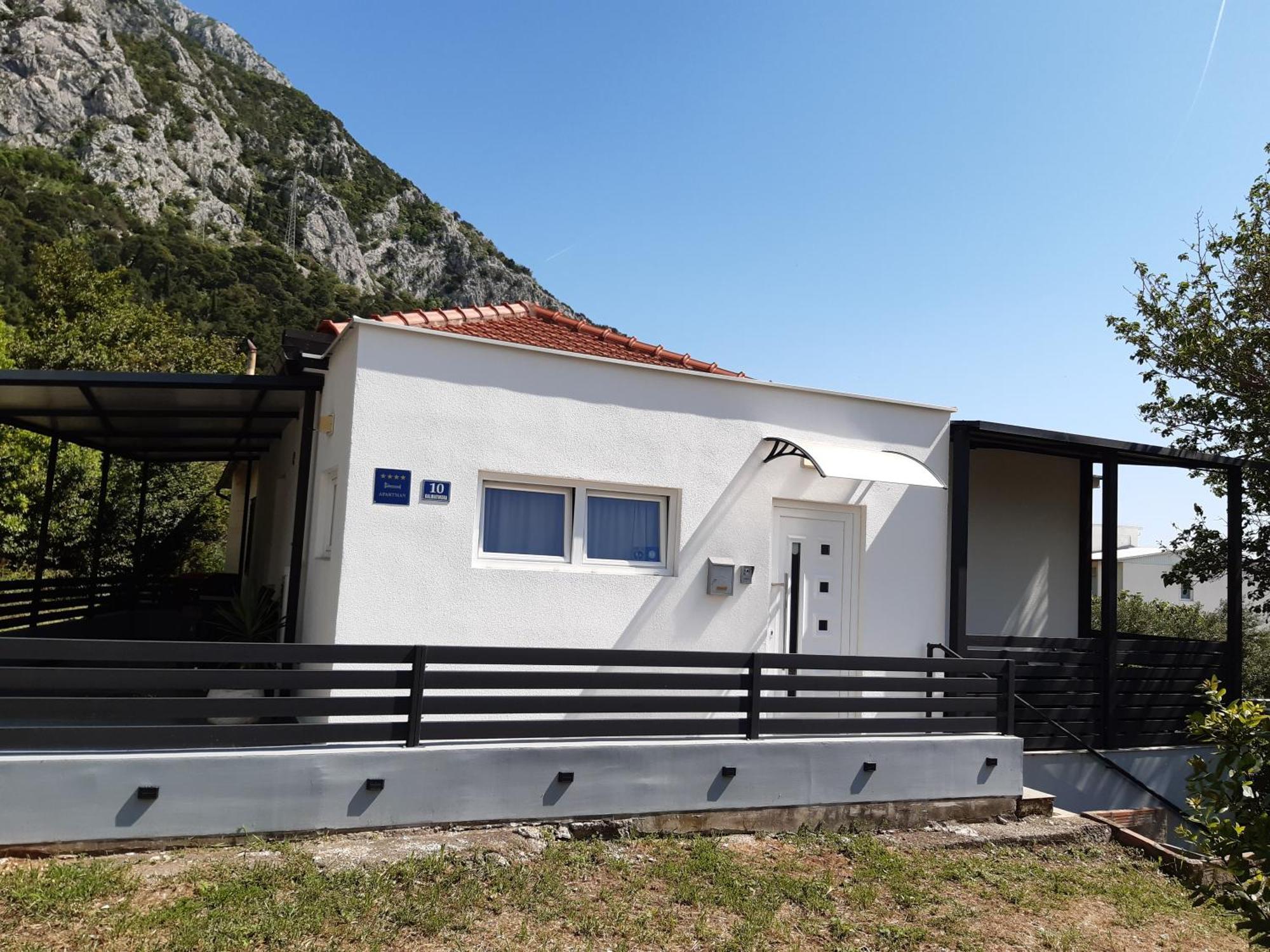 Apartment Nino Gradac  Luaran gambar