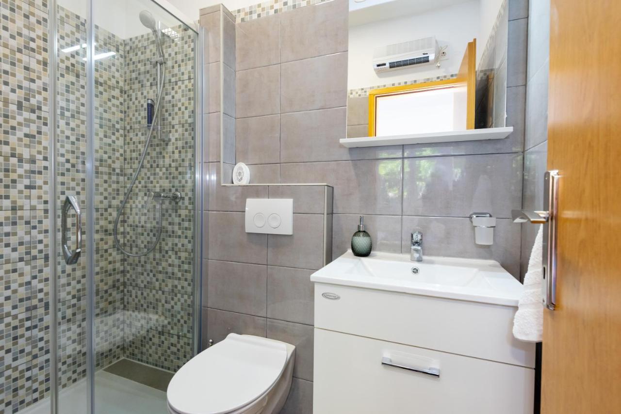 Apartment Nino Gradac  Luaran gambar