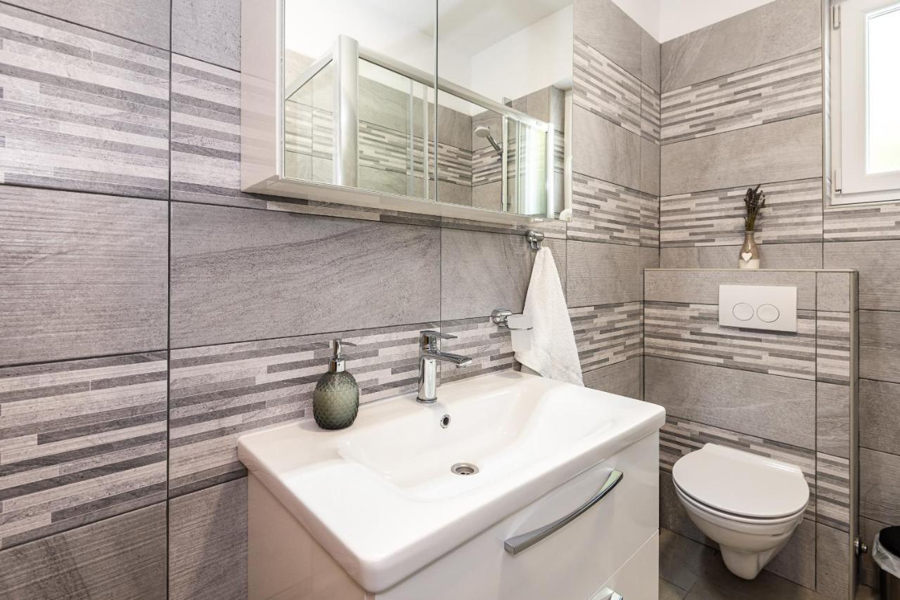 Apartment Nino Gradac  Luaran gambar